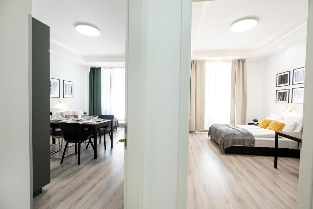 Charming Studio At Downtown Budapest Eksteriør billede